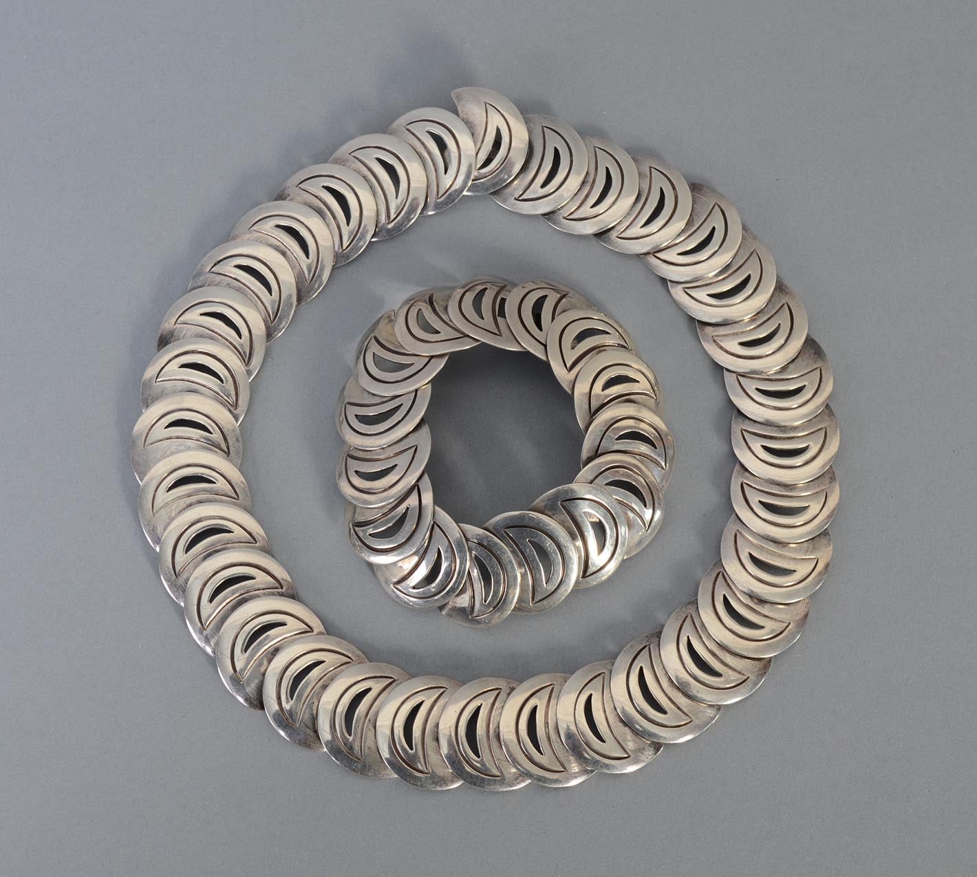 Héctor Aguilar Half-Moon Crescent-Link Belt / Necklace