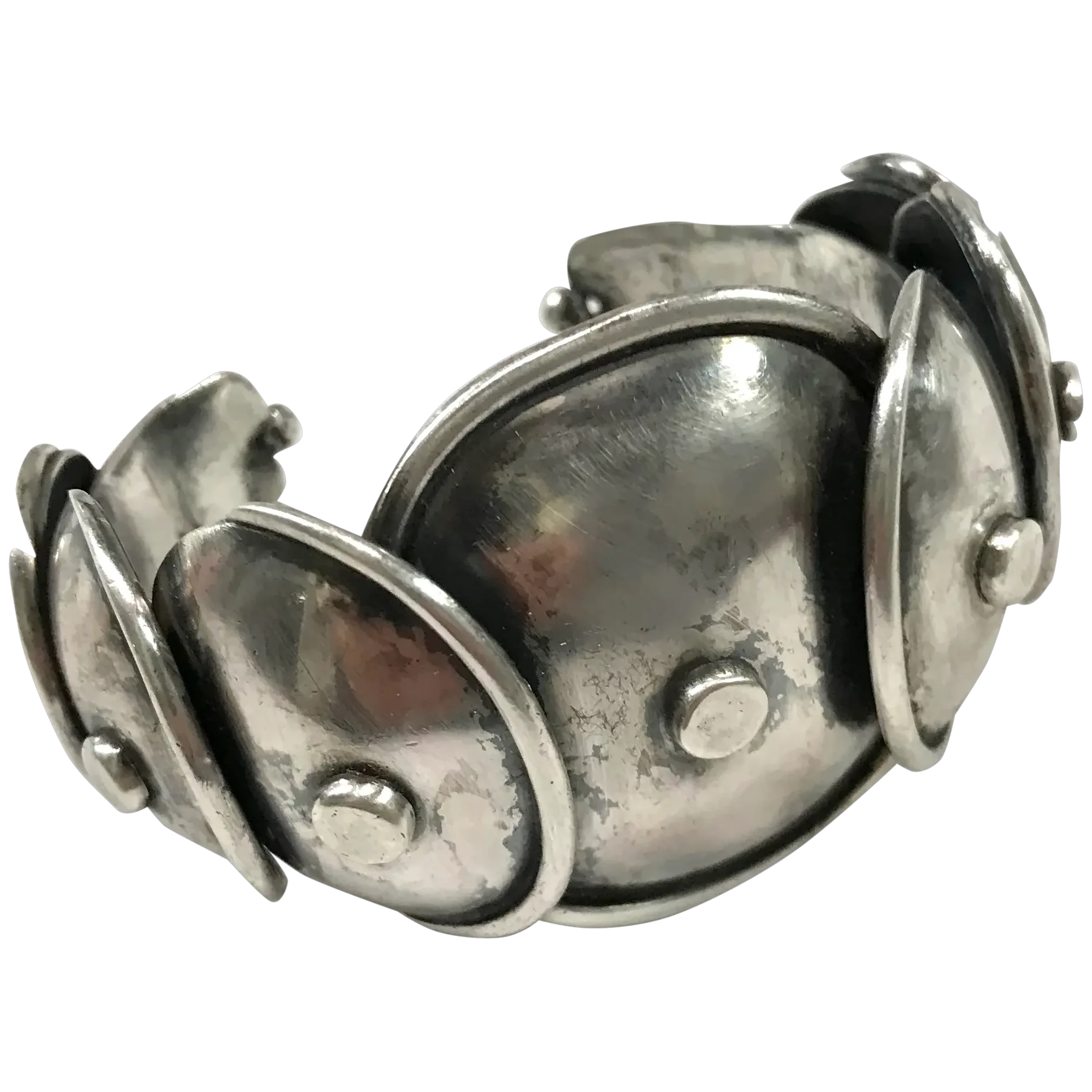 Héctor Aguilar Armadillo Bracelet