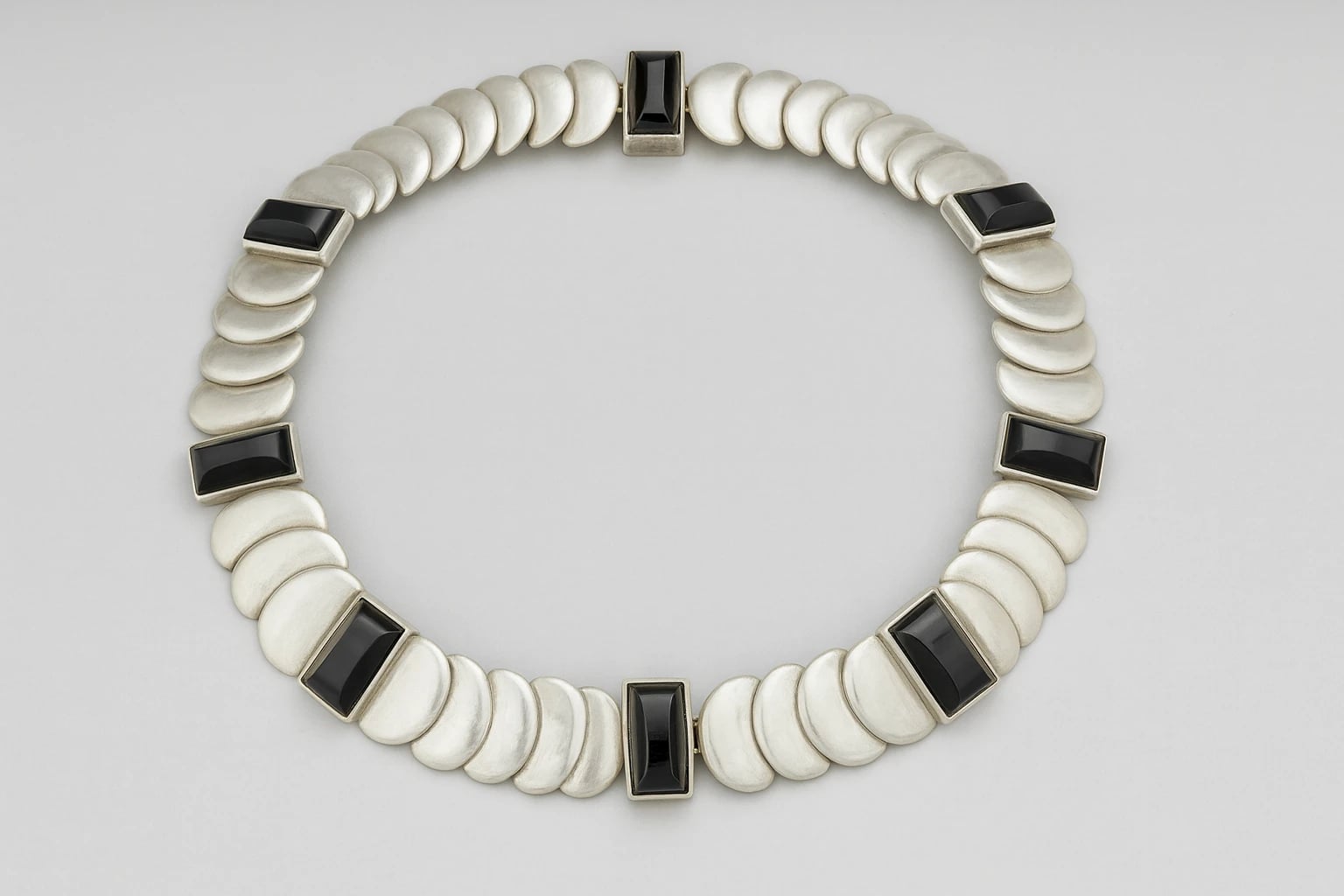 Héctor Aguilar Onyx and Silver Collar Necklace