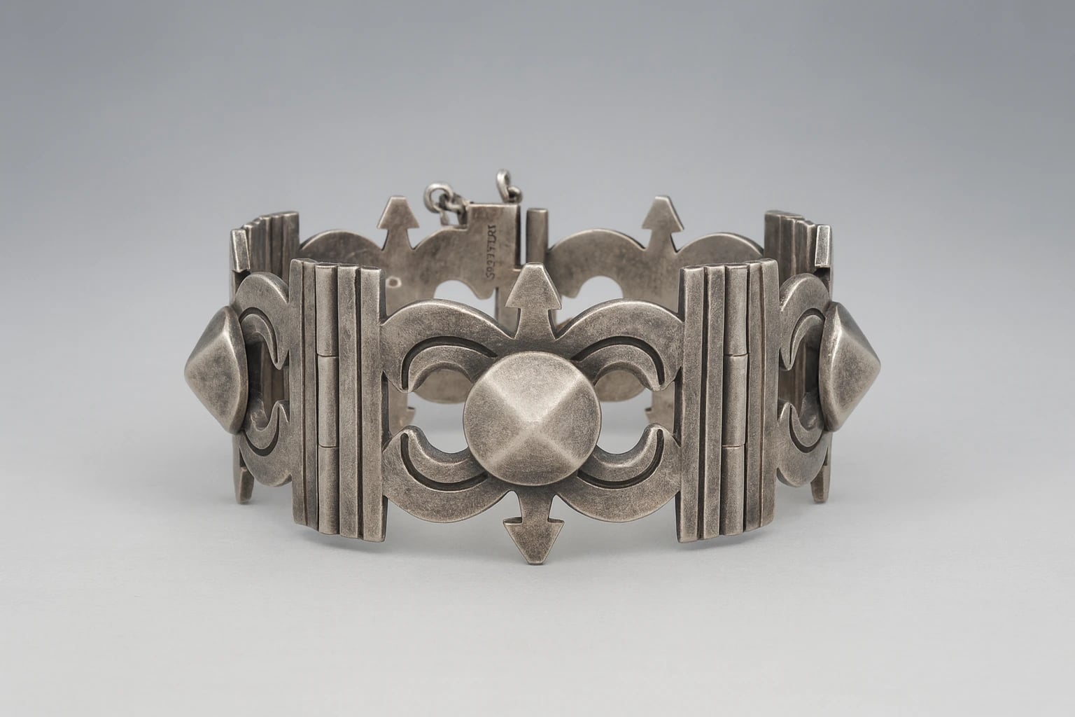 Héctor Aguilar Pyramidal-and-Silver-Ball Link Bracelet