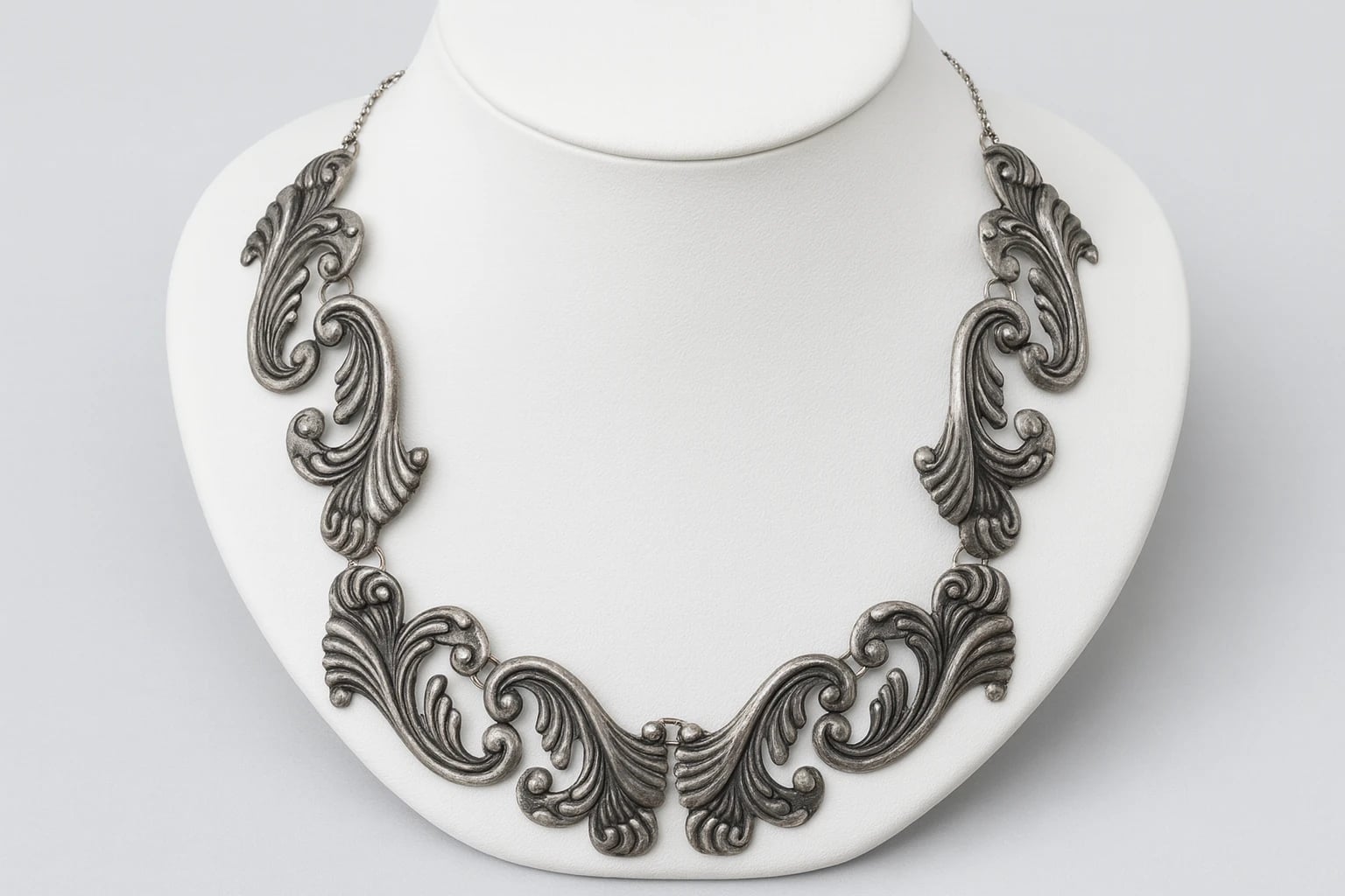 Los Castillo Scrolling Leaf Necklace