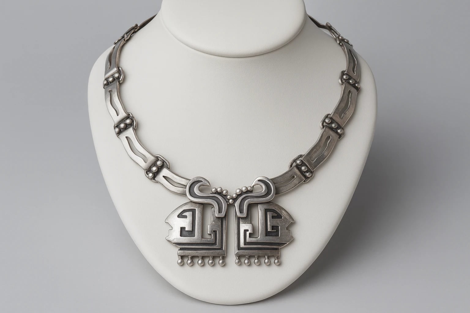 Salvador Terán Pre-Columbian Head Profile Necklace with Niello